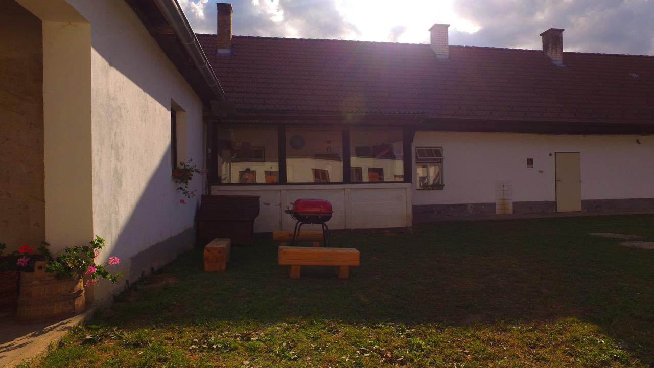 Safar Residence Hrachoviste Dış mekan fotoğraf